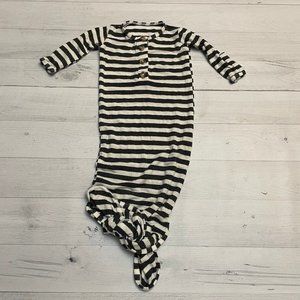 Lou Lou‎ & company ribbed knotted gown
